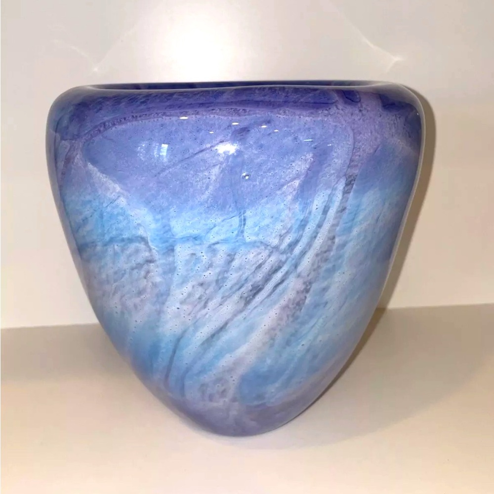 Michael Nourot Hand Blown Retro Modern Art Glass
Vase